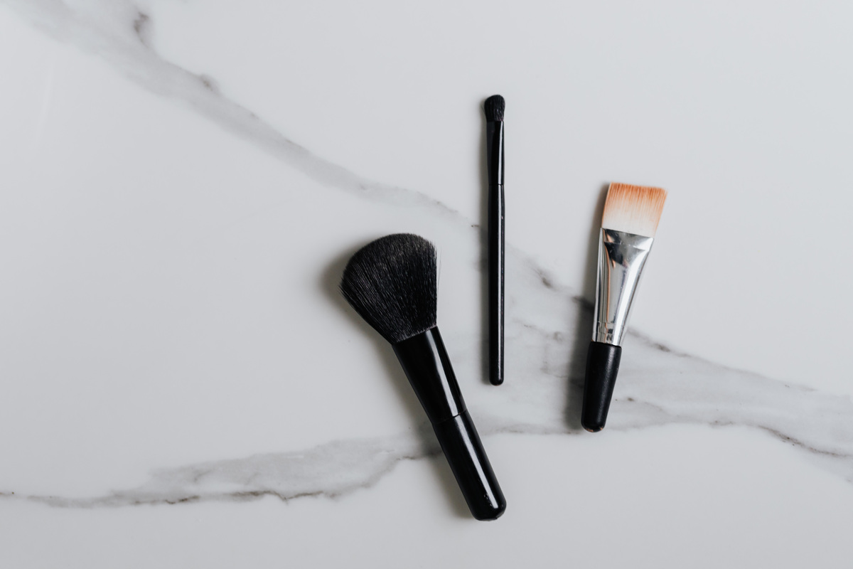 Comment entretenir ses pinceaux de maquillage