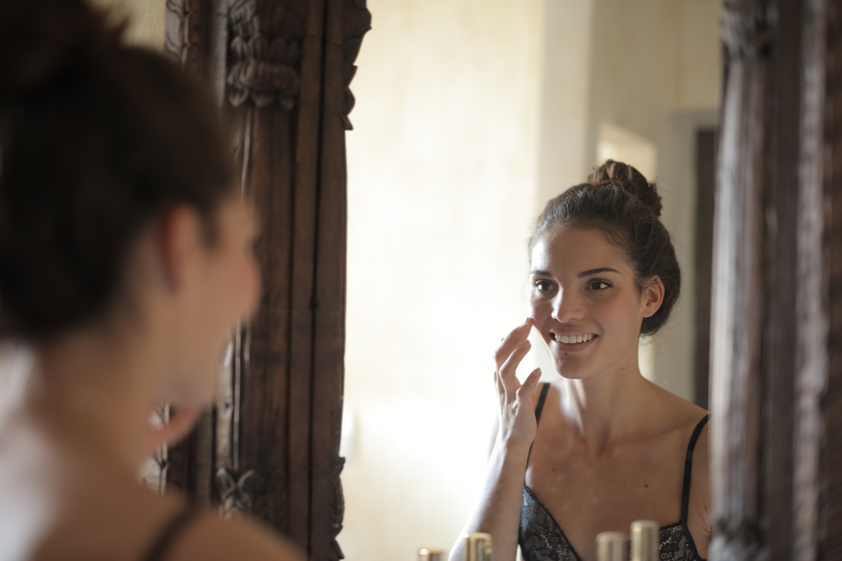 Astuces beauté express : comment se faire une mise en beauté en 15 minutes chrono