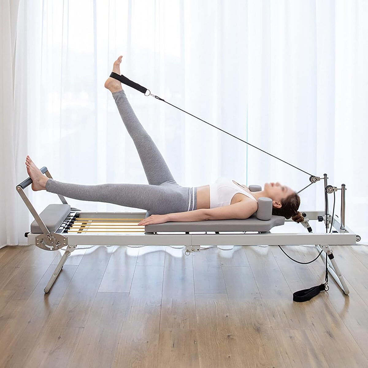 Test : machine Reformer pliable NYZAL pour pilates à domicile