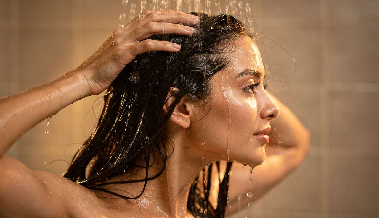 Pourquoi le sulfate est-il mauvais pour les cheveux à long terme ?